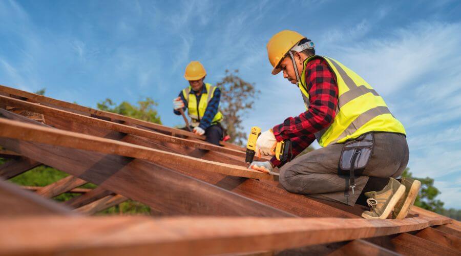 Professional gutter cleaning in Daisy, OK